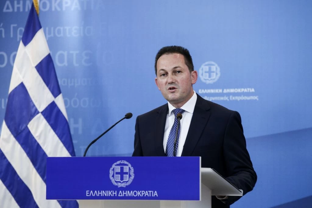 Πέτσας: Κάθε φορά που εμφανίζεται ο Τσίπρας υπενθυμίζει στους πολίτες γιατί τον καταψήφισαν